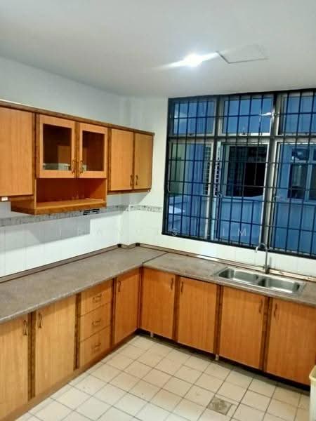 Condominium for Sale at Impian Heights - Francis Lim - Kitchen - PropertyGuru.com.my
