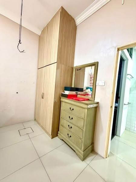 Rumah Teres 2-Tingkat untuk Dijual di Taman Kluang Barat (Kluang) - Shanel Tee - Interior - PropertyGuru.com.my