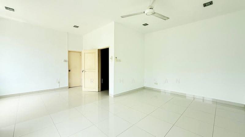 2-storey Terraced House for Sale in D'Kayangan (Shah Alam) - Nazri Hassan - Interior - PropertyGuru.com.my