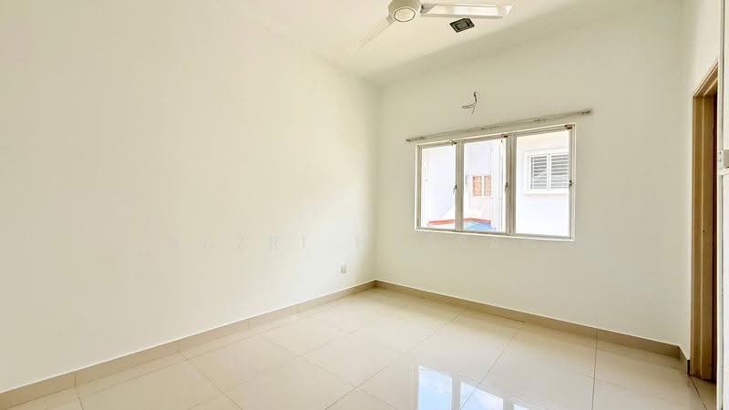 2-storey Terraced House for Sale in D'Kayangan (Shah Alam) - Nazri Hassan - Interior - PropertyGuru.com.my