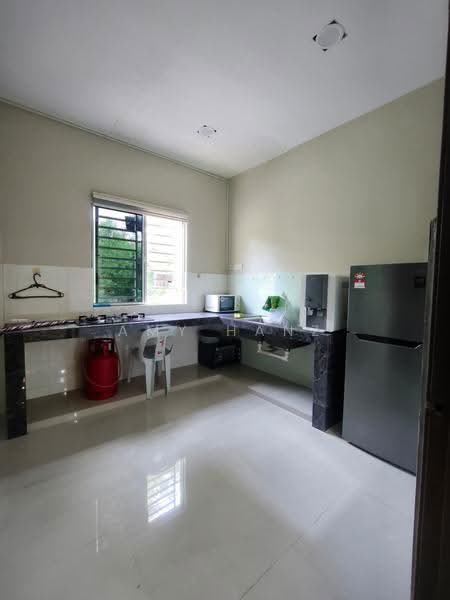 Rumah Teres 2-Tingkat untuk Dijual di Kuala Terengganu (Kuala Terengganu) - AMY HANZ - PropertyGuru.com.my