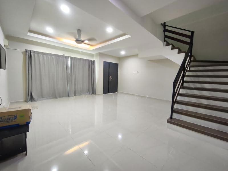 Rumah Teres 2-Tingkat untuk Dijual di Kuala Terengganu (Kuala Terengganu) - AMY HANZ - PropertyGuru.com.my