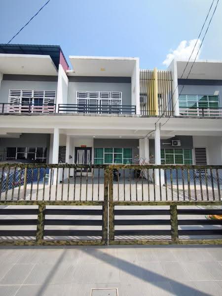 Rumah Teres 2-Tingkat untuk Dijual di Kuala Terengganu (Kuala Terengganu) - AMY HANZ - PropertyGuru.com.my
