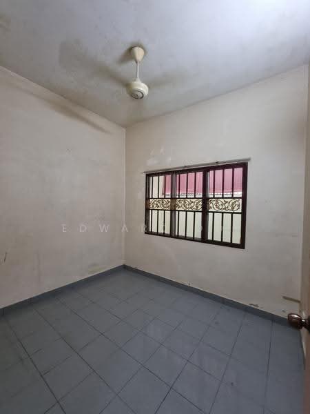 Rumah Teres 2-Tingkat untuk Dijual di Taman Kajang Prima (Kajang) - Edward Ooi - PropertyGuru.com.my
