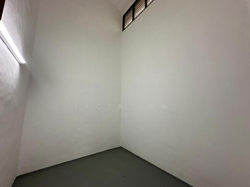 1-storey Terraced House for Sale in Taman Puteri Wangsa (Ulu Tiram) - Tycia Law - Interior - PropertyGuru.com.my