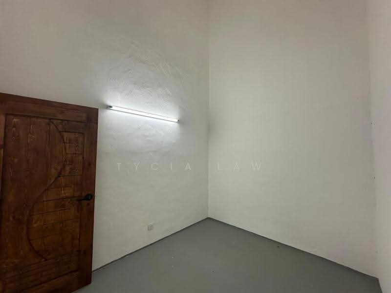 1-storey Terraced House for Sale in Taman Puteri Wangsa (Ulu Tiram) - Tycia Law - Interior - PropertyGuru.com.my