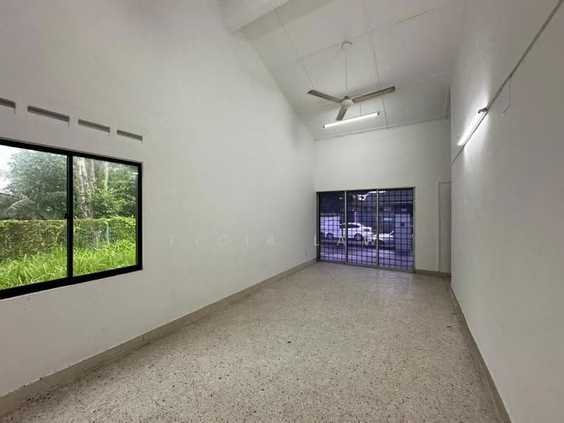 1-storey Terraced House for Sale in Taman Puteri Wangsa (Ulu Tiram) - Tycia Law - Interior - PropertyGuru.com.my