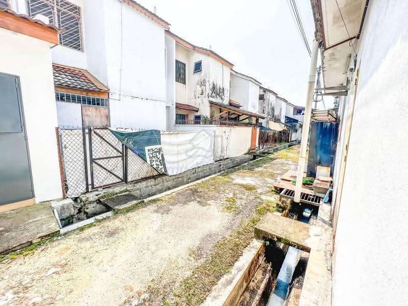 2-storey Terraced House for Sale in Bandar Mahkota Cheras (Cheras) - Angie Wong Poh Choo - Exterior - PropertyGuru.com.my