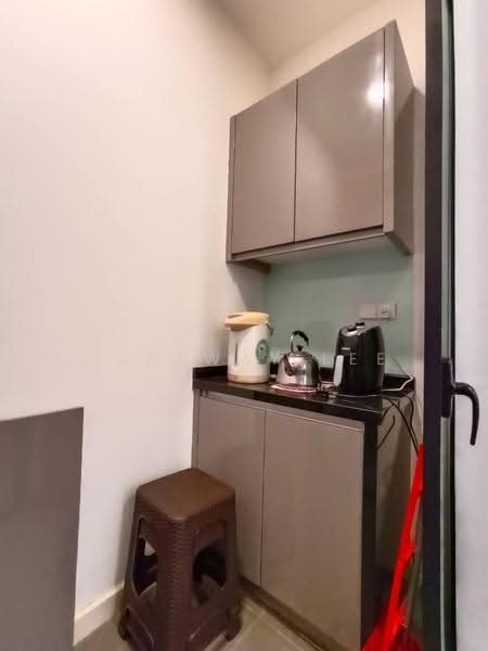 Kediaman Servis untuk Dijual di Residency V - Juneway Lee - Kitchen - PropertyGuru.com.my