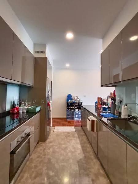 Kediaman Servis untuk Dijual di Residency V - Juneway Lee - Kitchen - PropertyGuru.com.my