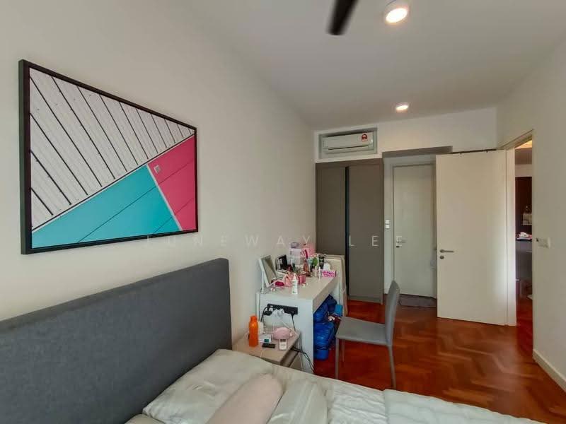 Kediaman Servis untuk Dijual di Residency V - Juneway Lee - Bedroom - PropertyGuru.com.my