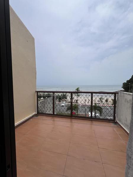 Kondominium untuk Dijual di Tanjung Biru - Taufiq Azlan - Balcony - PropertyGuru.com.my