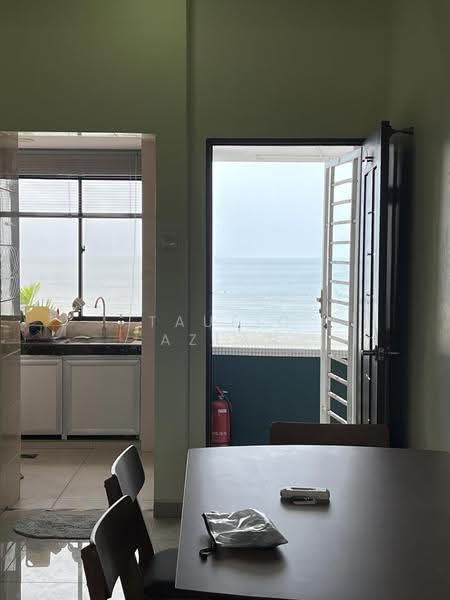 Kondominium untuk Dijual di Tanjung Biru - Taufiq Azlan - Kitchen - PropertyGuru.com.my