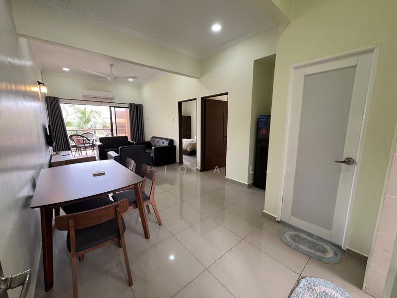 Kondominium untuk Dijual di Tanjung Biru - Taufiq Azlan - Living Room - PropertyGuru.com.my