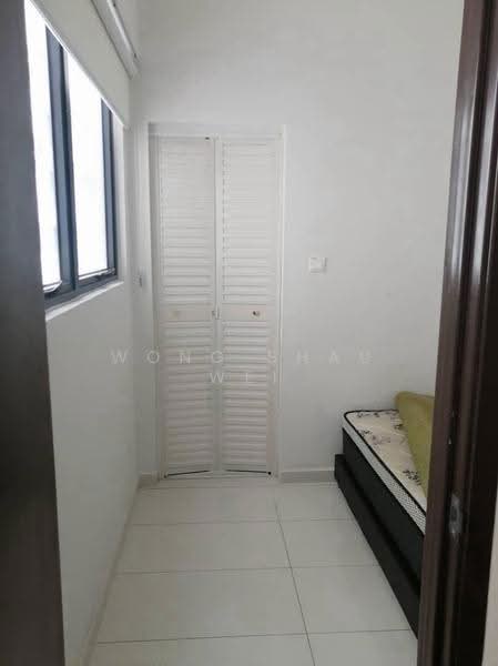 Kondominium untuk Disewa di Royal Strand @ Country Garden Danga Bay - Wong Shau Wei - Bedroom - PropertyGuru.com.my
