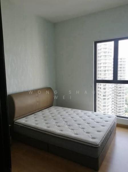 Kondominium untuk Disewa di Royal Strand @ Country Garden Danga Bay - Wong Shau Wei - Bedroom - PropertyGuru.com.my