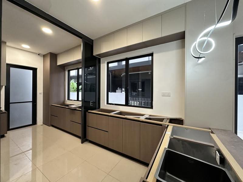 Semi-Detached House for Sale in Eco Ardence (Setia Alam) - Jess Tee - Kitchen - PropertyGuru.com.my