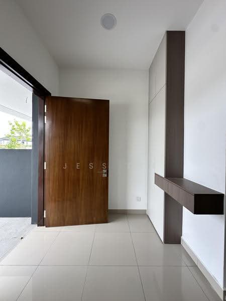Semi-Detached House for Sale in Eco Ardence (Setia Alam) - Jess Tee - Entrance - PropertyGuru.com.my
