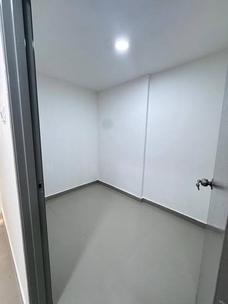 2-storey Terraced House for Sale in Taman Flora Jaya (Batu Pahat) - Marcus Tey - Interior - PropertyGuru.com.my