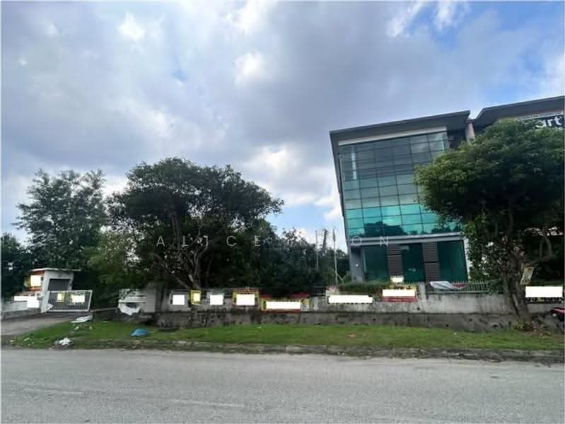 Kilang untuk Dijual di Seksyen 33 (Shah Alam) - Alice Kuon - Exterior - PropertyGuru.com.my