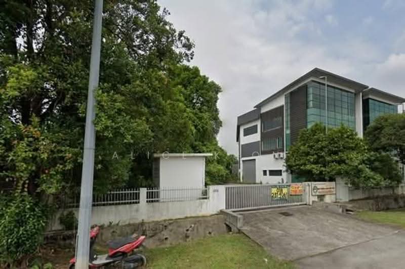 Kilang untuk Dijual di Seksyen 33 (Shah Alam) - Alice Kuon - Exterior - PropertyGuru.com.my