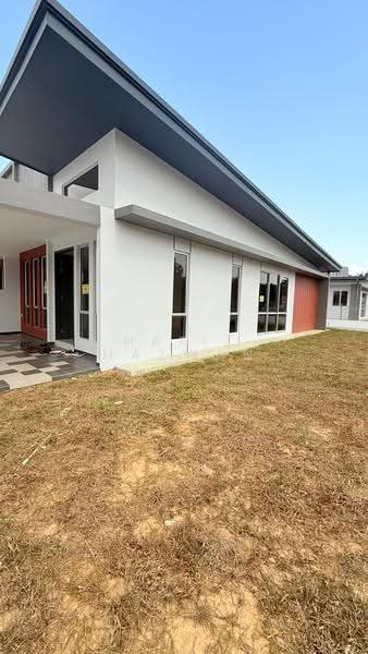 Rumah Teres untuk Dijual di Dengkil (Selangor) - Hafiz Hazwan - Exterior - PropertyGuru.com.my