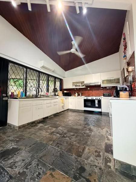 Bungalow House for Sale in Ukay Heights (Ampang) - Stephanie Yong - Kitchen - PropertyGuru.com.my