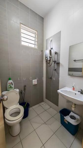 2-storey Terraced House for Sale in Setia Damai (Setia Alam) - Lucas Ng - Bathroom - PropertyGuru.com.my