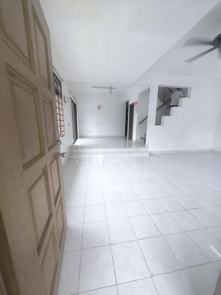 Rumah Teres 2-Tingkat untuk Dijual di Taman Mount Austin (Tebrau) - Karl Lim - Interior - PropertyGuru.com.my