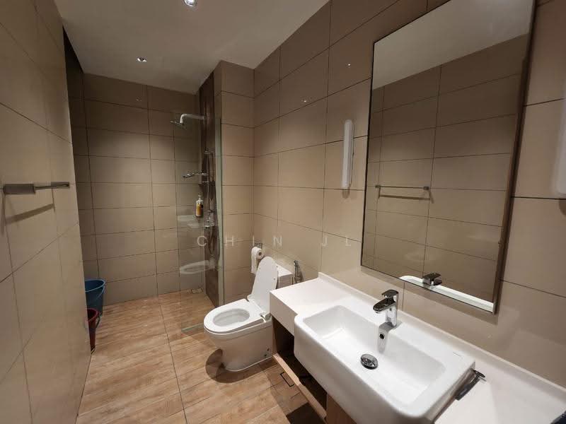 Kondominium untuk Dijual di Avara - Chin JL - Bathroom - PropertyGuru.com.my