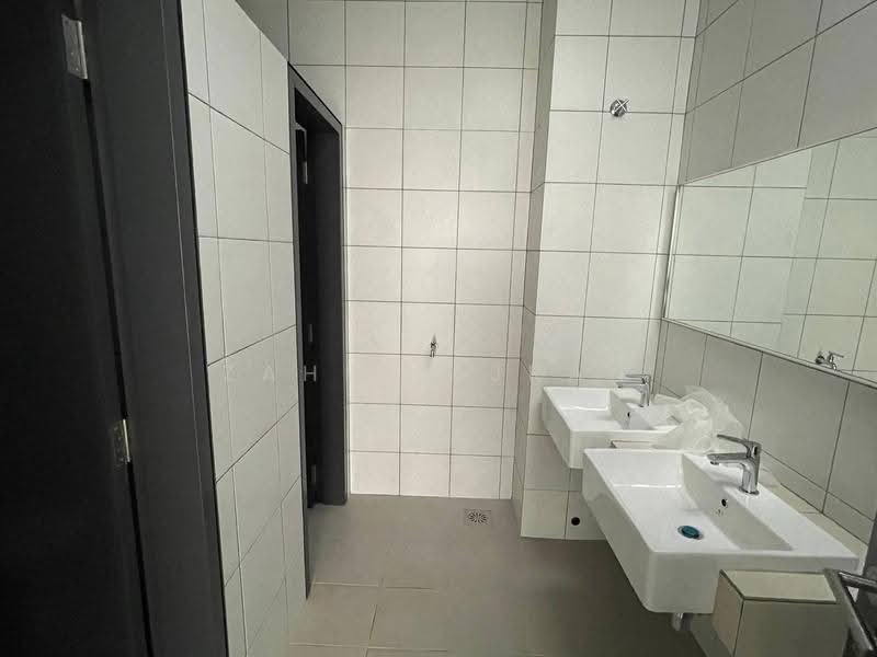 Warehouse for Rent in Bandar Bukit Raja (Klang) - Zahir Ajran - PropertyGuru.com.my