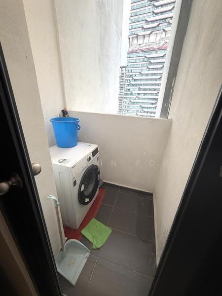 Kediaman Servis untuk Disewa di Reizz Residence - Calvin Poh - Balcony - PropertyGuru.com.my