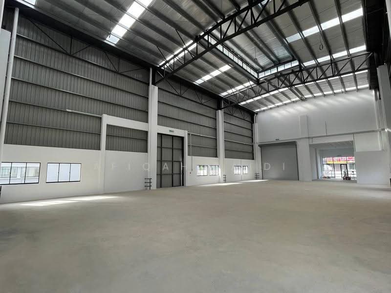 Warehouse for Rent in Bandar Bukit Raja (Klang) - Afiqah zaidi - Interior - PropertyGuru.com.my