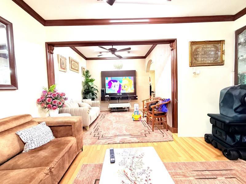 Rumah Teres 2-Tingkat untuk Dijual di Shah Alam (Selangor) - Kamaruzaman Omar - Living Room - PropertyGuru.com.my