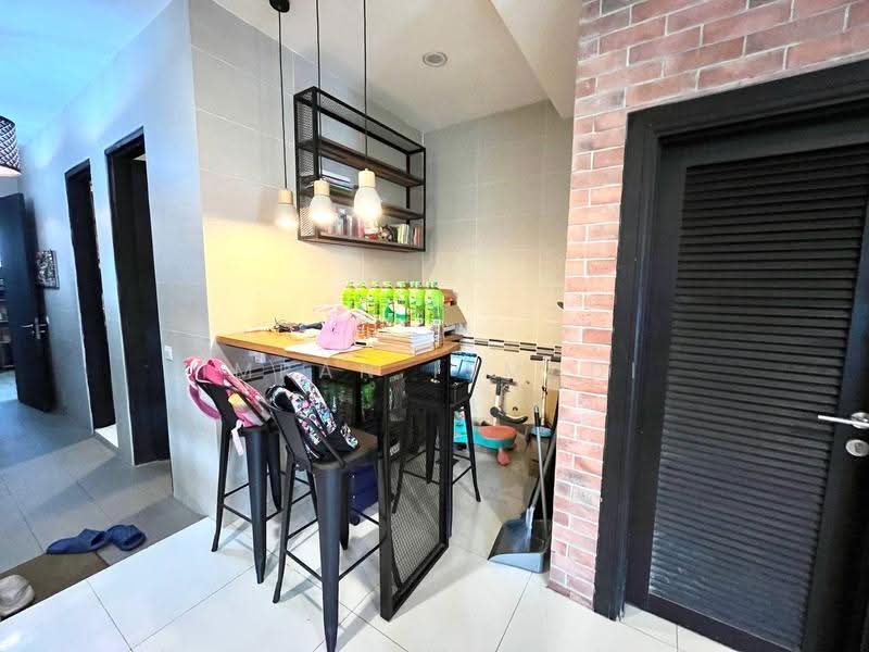 Rumah Berkembar untuk Dijual di Seksyen 6 (Bangi) - Imran Ismadi - PropertyGuru.com.my