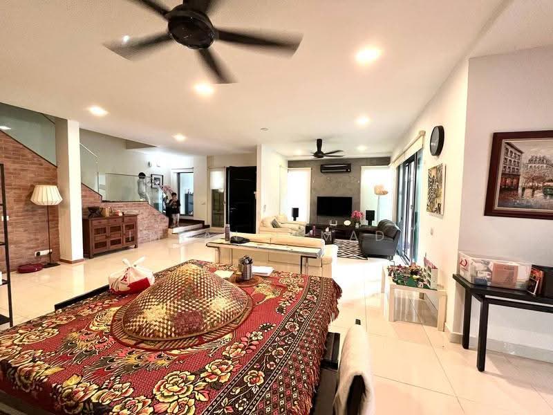 Rumah Berkembar untuk Dijual di Seksyen 6 (Bangi) - Imran Ismadi - PropertyGuru.com.my