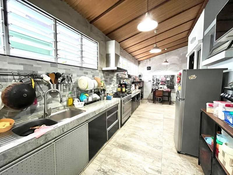 Rumah Berkembar untuk Dijual di Seksyen 6 (Bangi) - Imran Ismadi - PropertyGuru.com.my