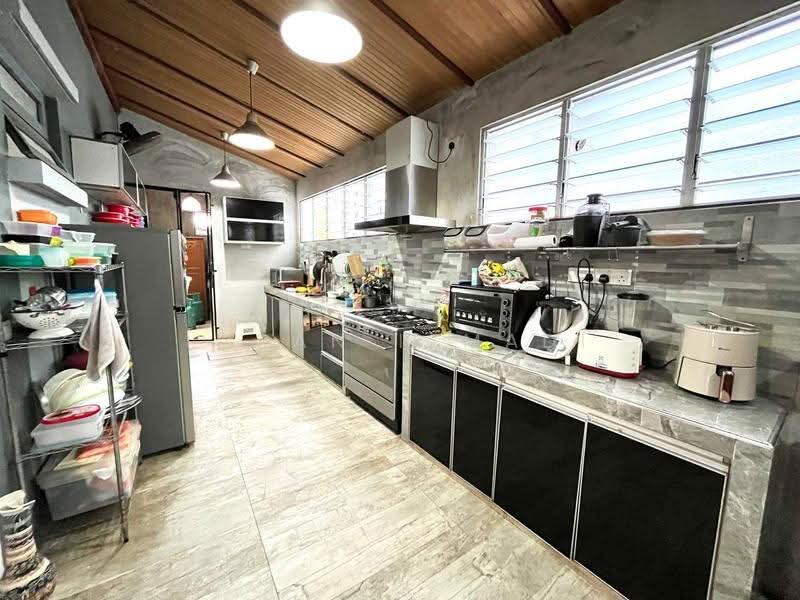 Rumah Berkembar untuk Dijual di Seksyen 6 (Bangi) - Imran Ismadi - PropertyGuru.com.my