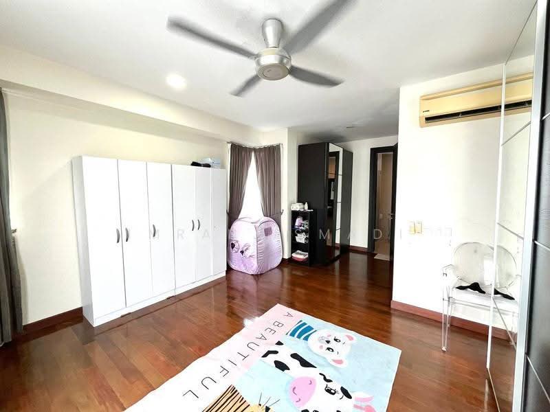 Rumah Berkembar untuk Dijual di Seksyen 6 (Bangi) - Imran Ismadi - PropertyGuru.com.my