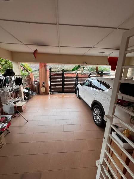 1-storey Terraced House for Sale in Taman Sri Bintang (Kepong) - David Low - Car Park - PropertyGuru.com.my