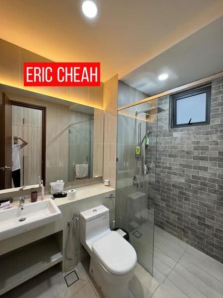 Condominium for Rent at Queens Residences Q1 @ Queens Waterfront - Eric Cheah - Bathroom - PropertyGuru.com.my