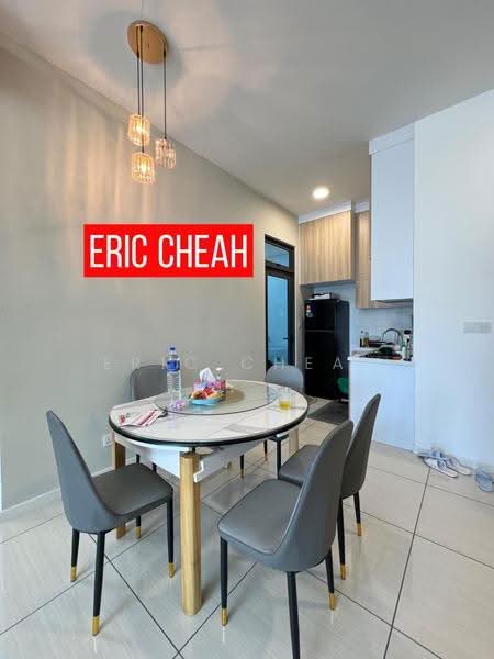 Condominium for Rent at Queens Residences Q1 @ Queens Waterfront - Eric Cheah - Dining Room - PropertyGuru.com.my
