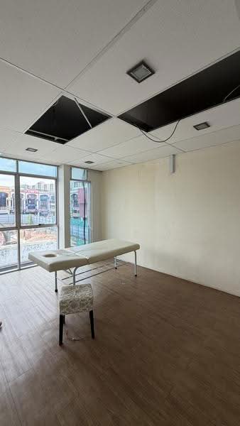 Shop / Office untuk Disewa di BANDAR PUCHONG JAYA (Puchong) - KEN FARM - Interior - PropertyGuru.com.my