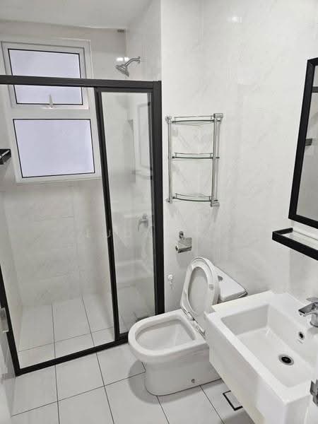 Kediaman Servis untuk Disewa di Eco Sky - Lucas Lk - Bathroom - PropertyGuru.com.my
