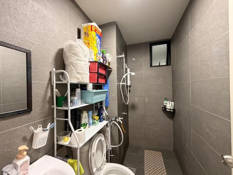 Kediaman Servis untuk Disewa di Majestic Maxim - Luff Lee - Bathroom - PropertyGuru.com.my