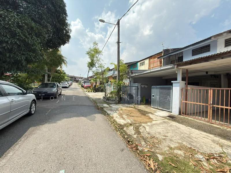 Rumah Teres 2-Tingkat untuk Dijual di Kajang (Selangor) - JONE HOONG TAW - Exterior - PropertyGuru.com.my