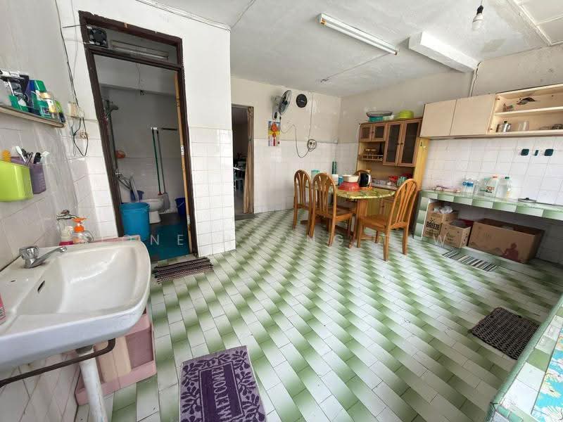 Rumah Teres 2-Tingkat untuk Dijual di Kajang (Selangor) - JONE HOONG TAW - Kitchen - PropertyGuru.com.my