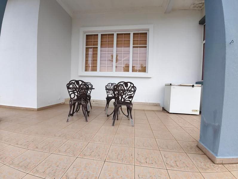 Bungalow House untuk Disewa di Taman Ara Permai (Batu Berendam) - Steven Chai - PropertyGuru.com.my