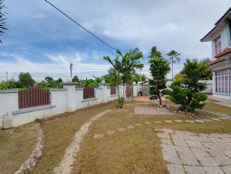 Bungalow House untuk Disewa di Taman Ara Permai (Batu Berendam) - Steven Chai - PropertyGuru.com.my