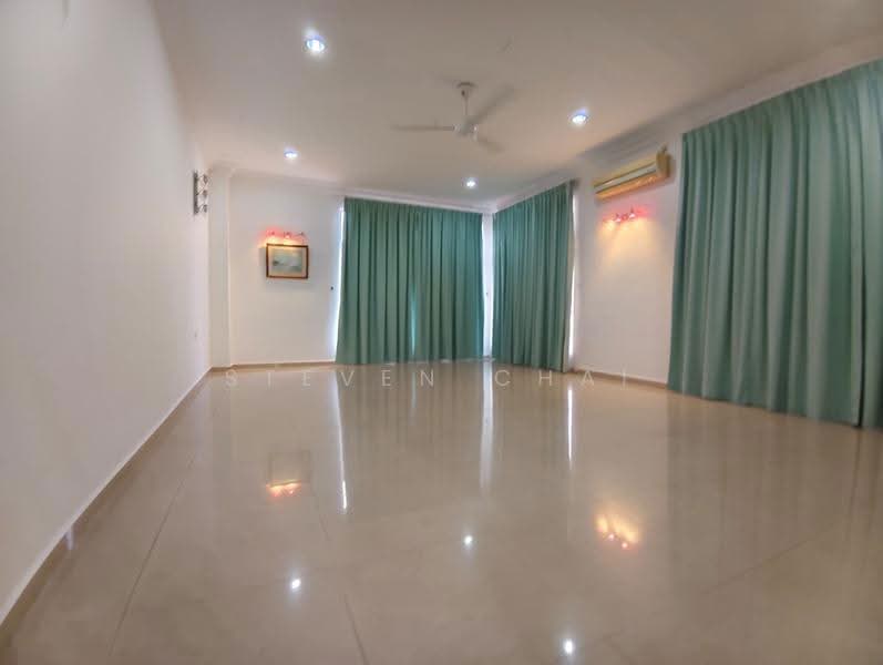 Bungalow House untuk Disewa di Taman Ara Permai (Batu Berendam) - Steven Chai - PropertyGuru.com.my